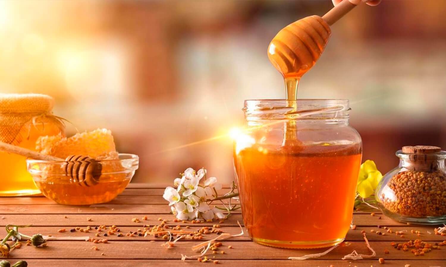 Переваги фасування меду в скляні банки
